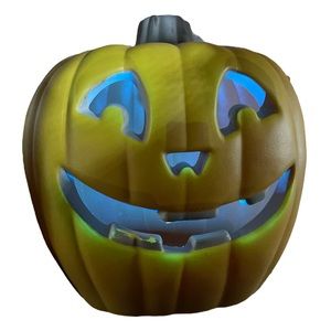 Jack O Lantern Halloween Pumpkin LED Light Battery Operated With Scary Laughter